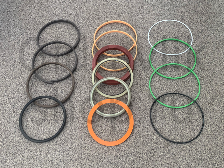 Рем. комплект гидроцилиндра рукояти, EX200-5, (пыльник 95*109*8/11, манжет 95*115*12)